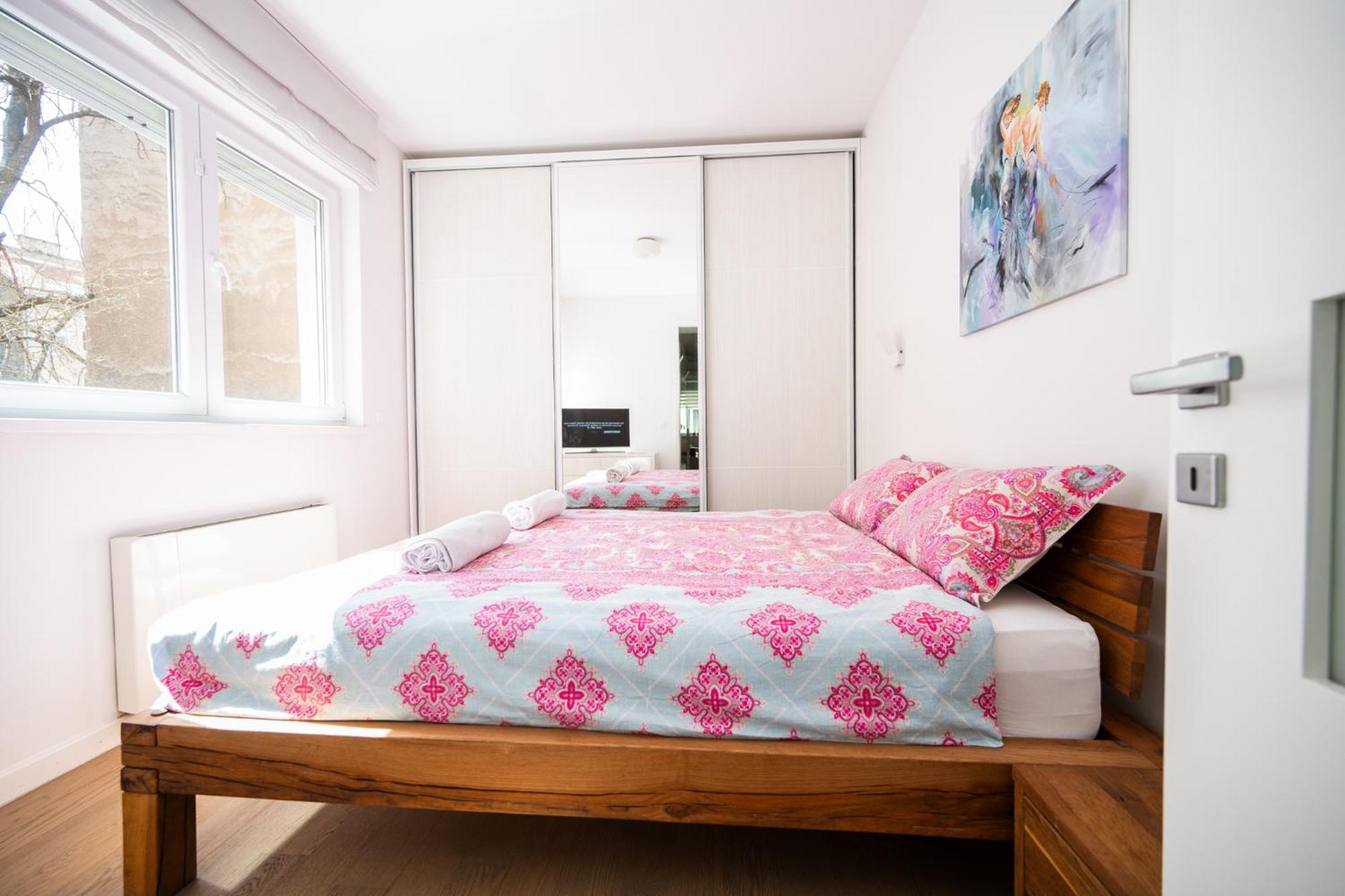 Modern Stay In The City Center Sarajevo Exterior photo